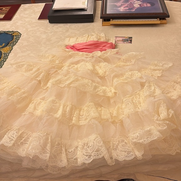 Betsey Johnson vintage tea party dress, size 2. Bridal, wedding. Never worn. - Picture 11 of 14